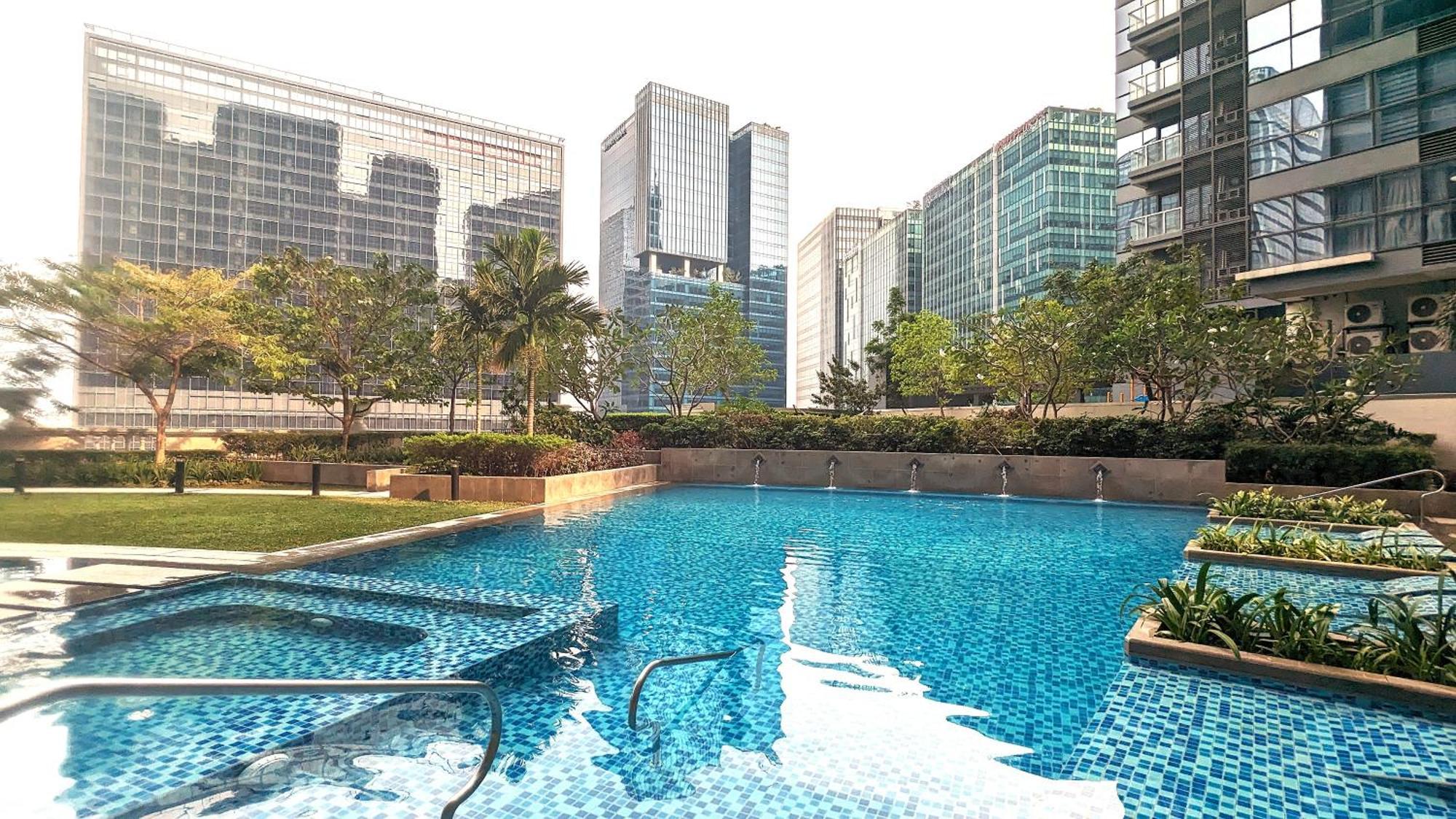 Aparthotel Eg Private House -Bgc Uptown à Taguig Extérieur photo