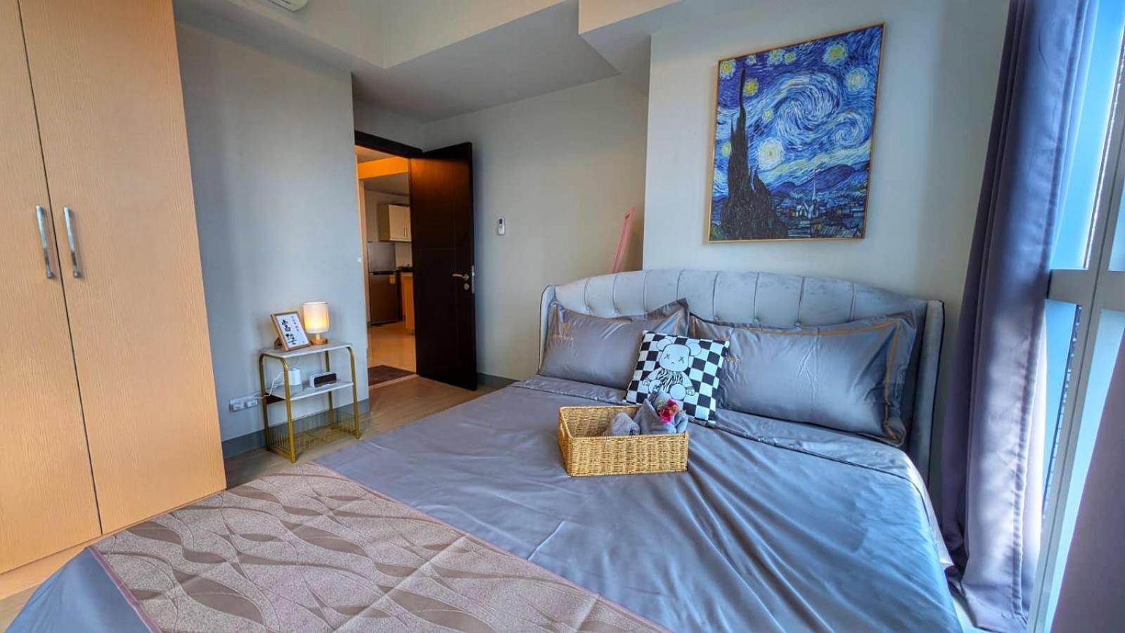 Aparthotel Eg Private House -Bgc Uptown à Taguig Extérieur photo