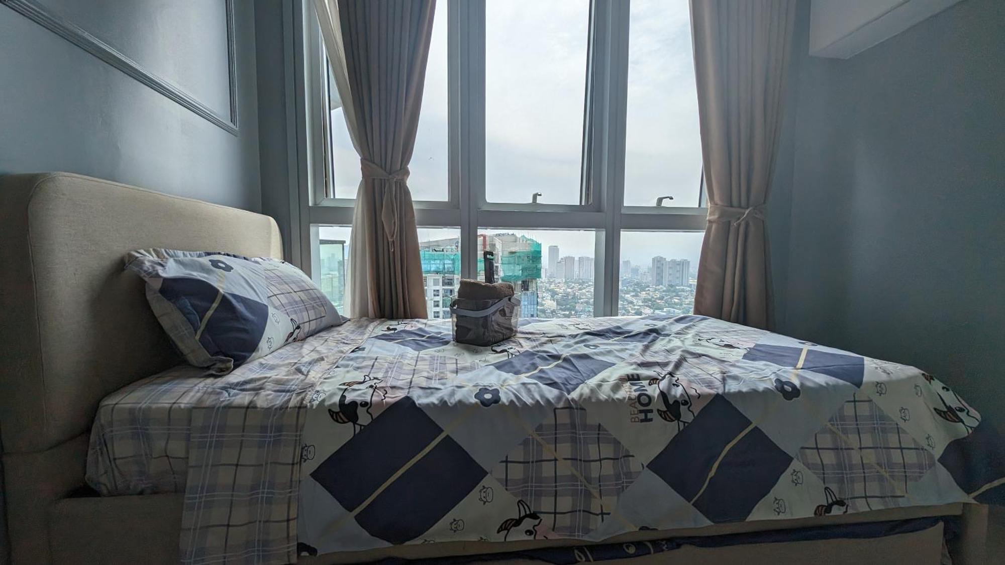 Aparthotel Eg Private House -Bgc Uptown à Taguig Extérieur photo