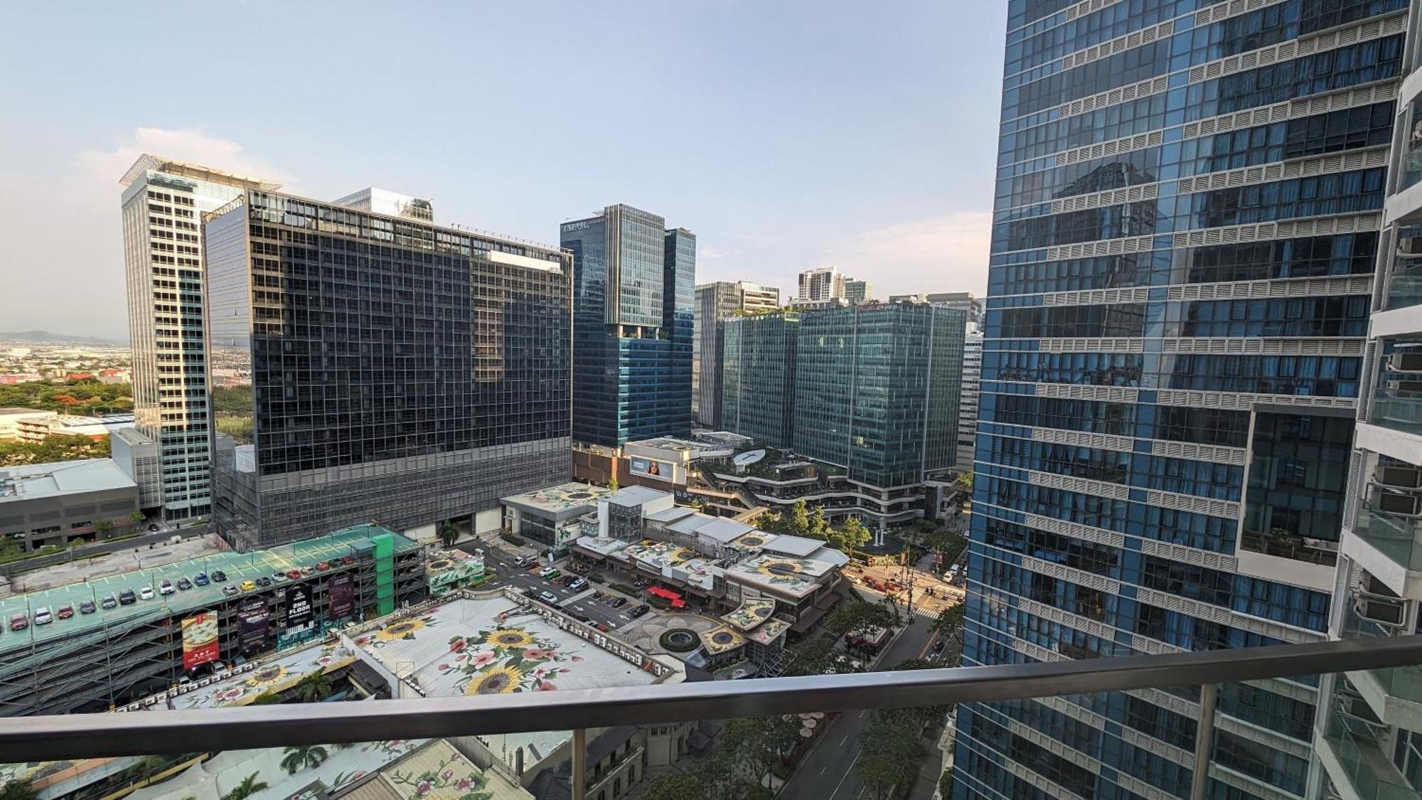 Aparthotel Eg Private House -Bgc Uptown à Taguig Extérieur photo
