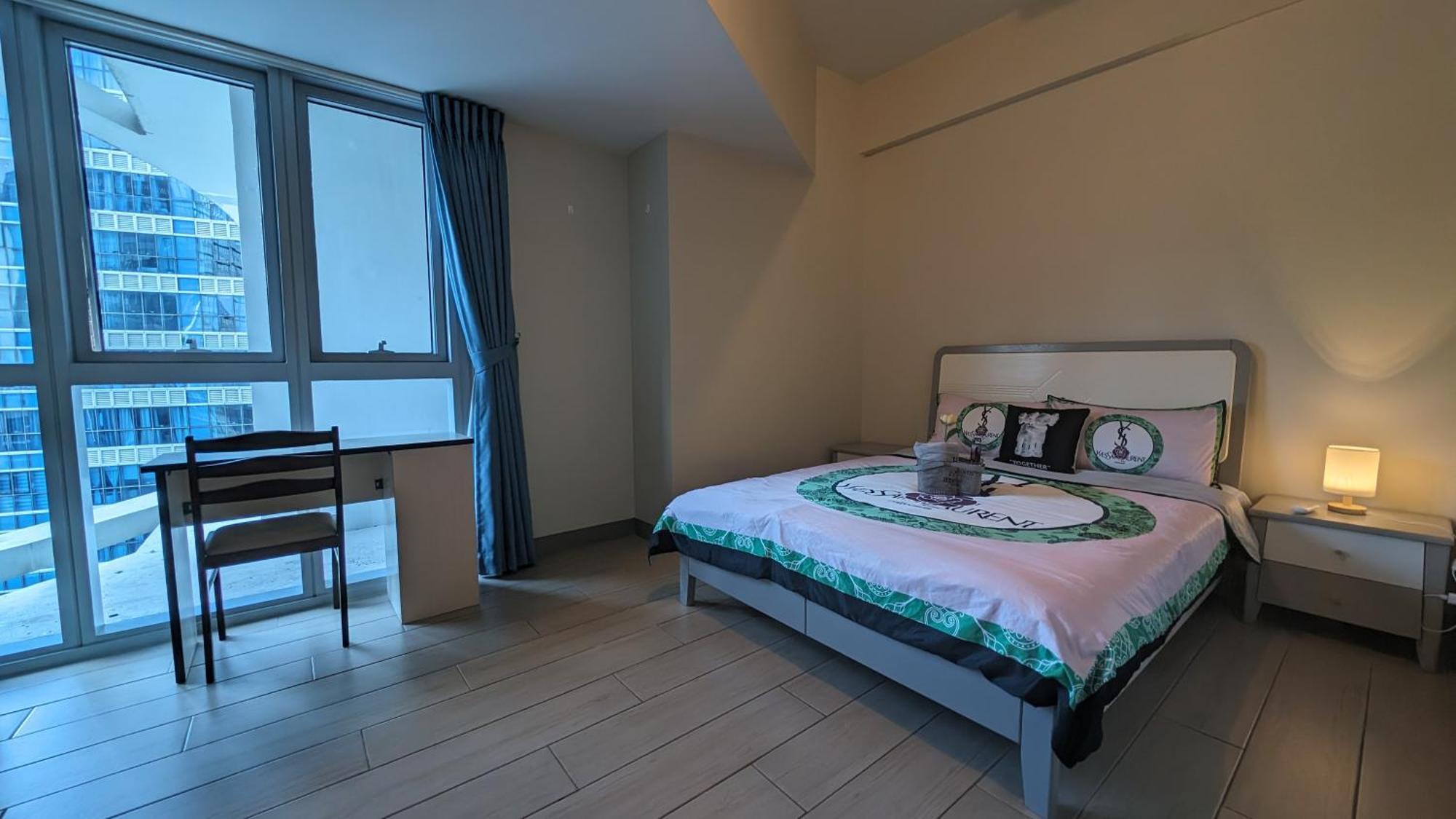 Aparthotel Eg Private House -Bgc Uptown à Taguig Extérieur photo